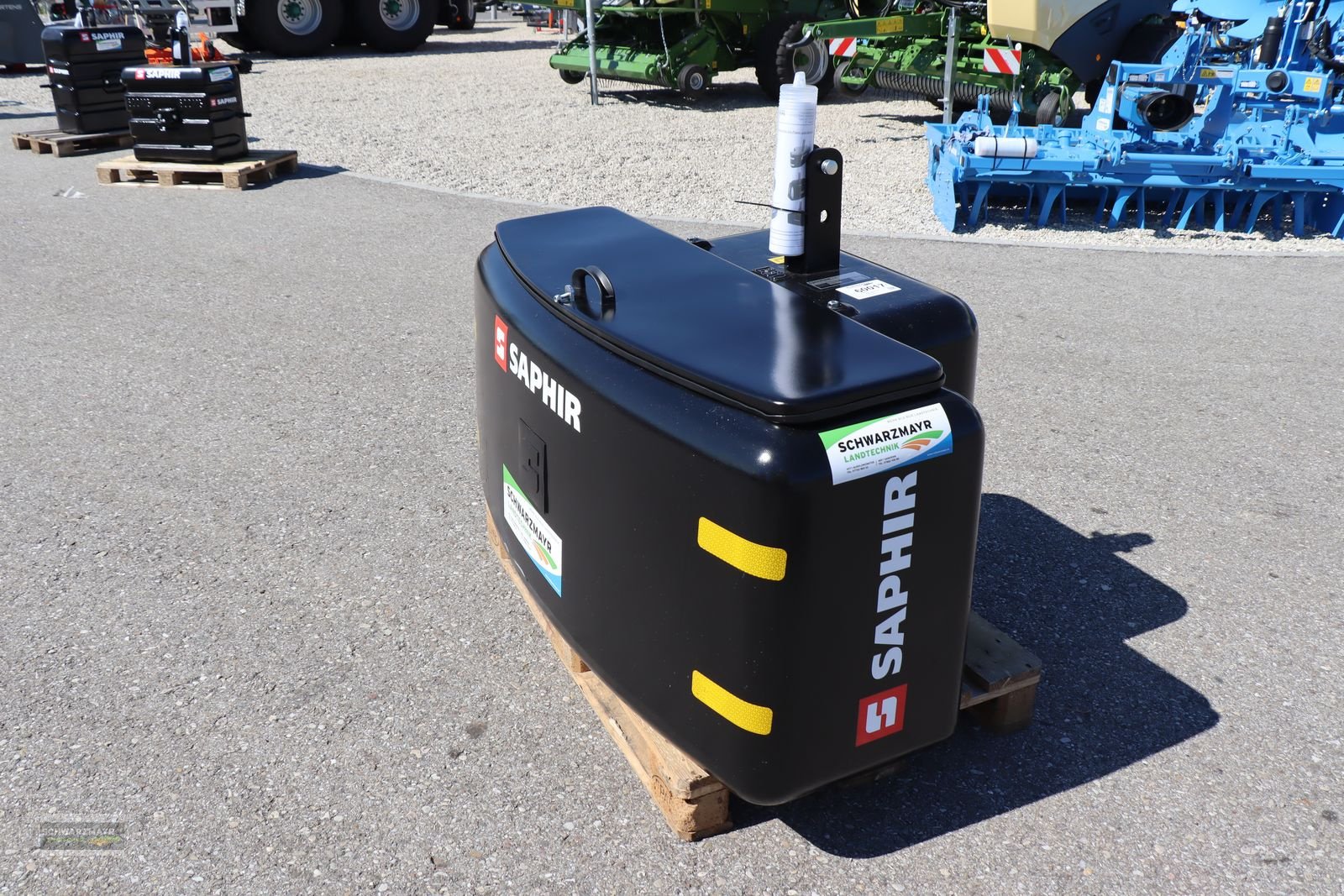 Frontgewicht des Typs Saphir 1250kg ECO BOX Gewicht, Neumaschine in Gampern (Bild 5)