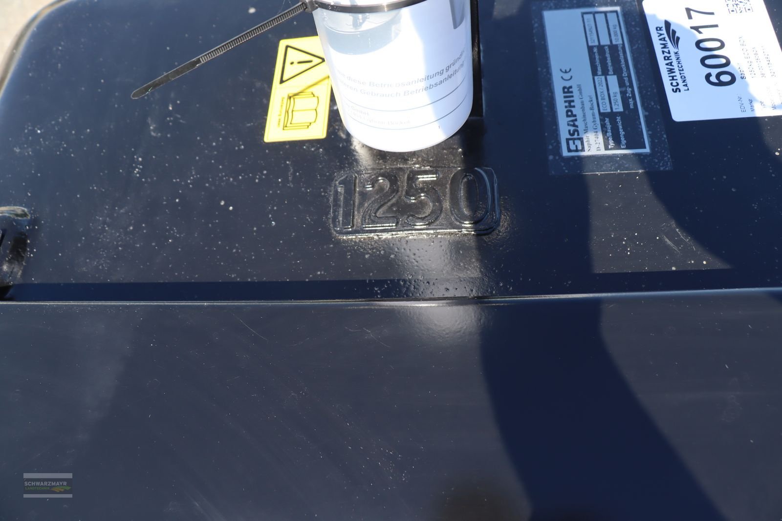 Frontgewicht des Typs Saphir 1250kg ECO BOX Gewicht, Neumaschine in Gampern (Bild 8)