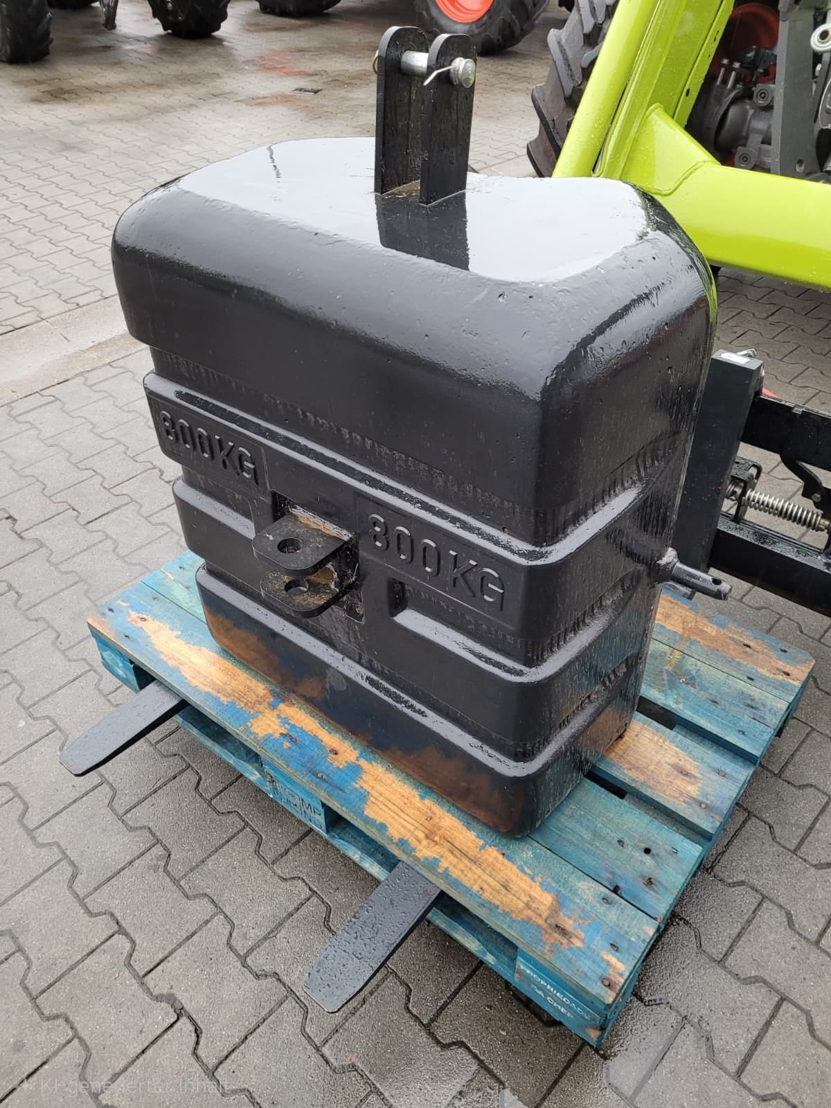 Frontgewicht от тип Saphir Betongewicht, Gebrauchtmaschine в Moosbach (Снимка 1)