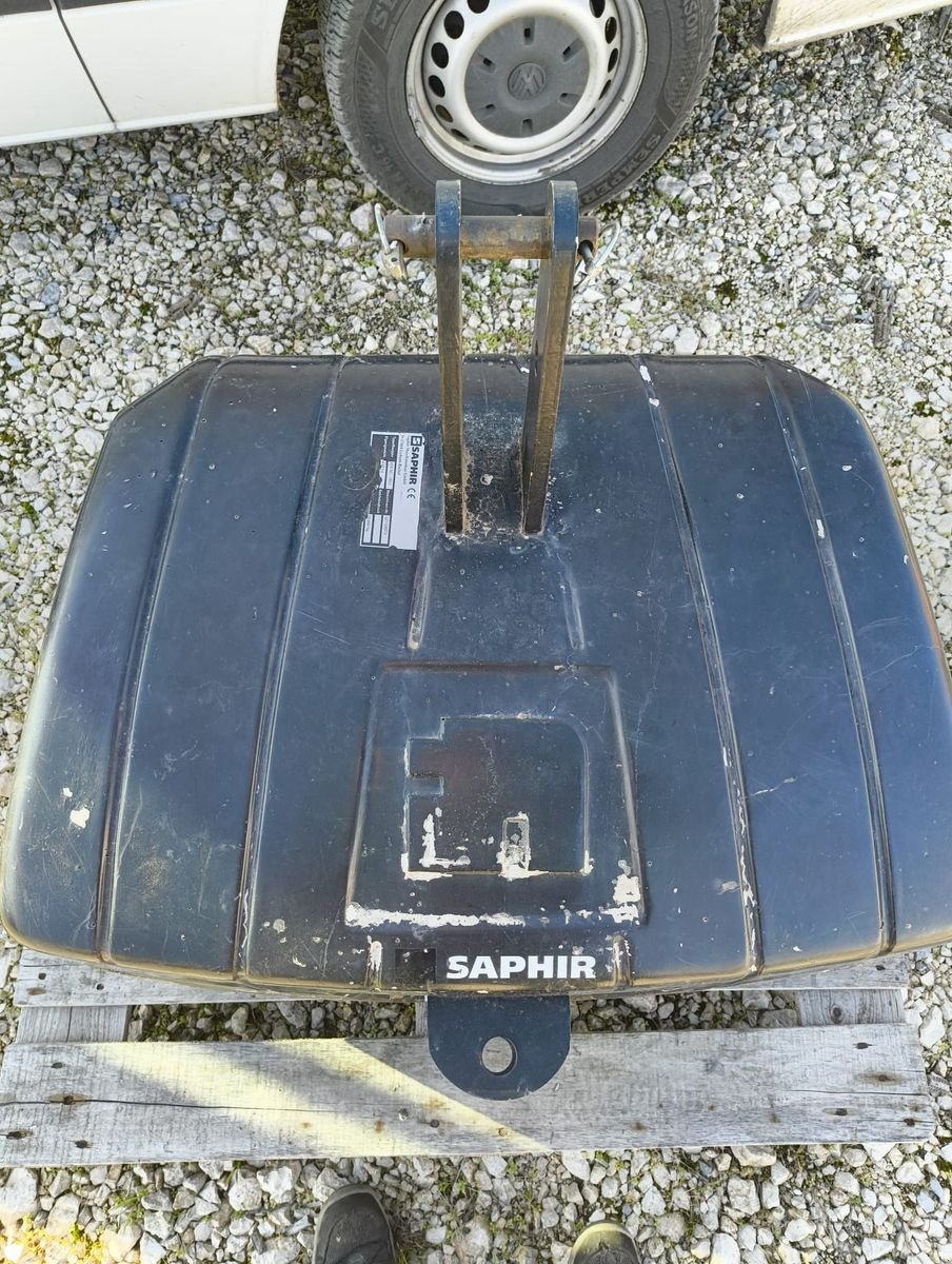 Frontgewicht des Typs Saphir Frontgewicht 650kg, Gebrauchtmaschine in Harmannsdorf-Rückersdorf (Bild 8)