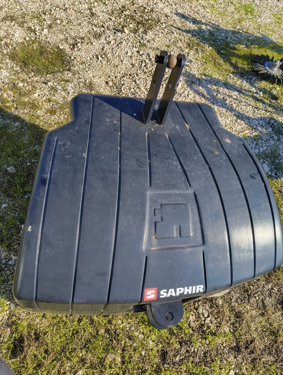 Frontgewicht des Typs Saphir Stahlbetongewicht 1500kg, Gebrauchtmaschine in Harmannsdorf-Rückersdorf (Bild 6)