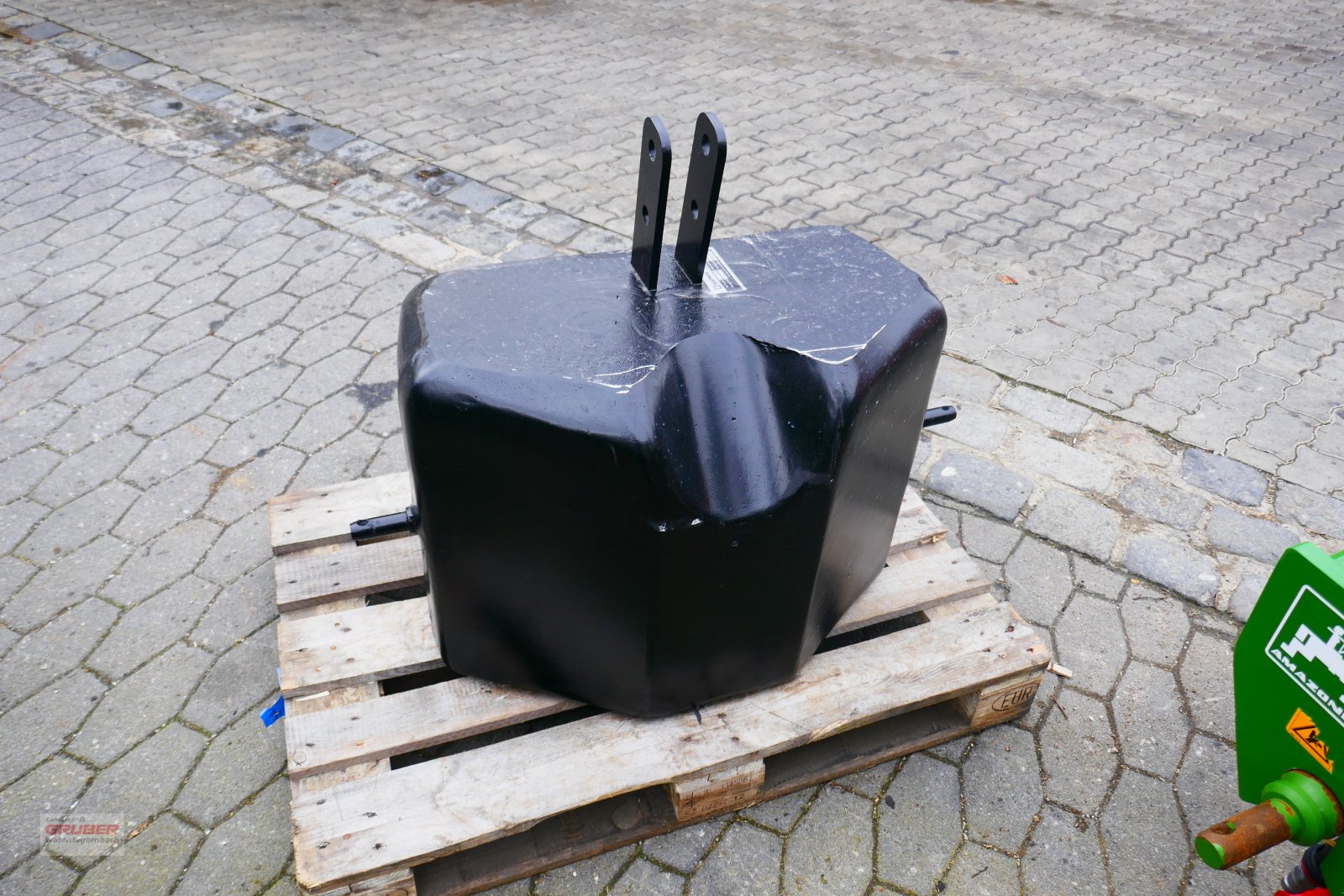 Frontgewicht a típus Saphir Stahlbetongewicht Standard 400 kg, Neumaschine ekkor: Dorfen (Kép 3)