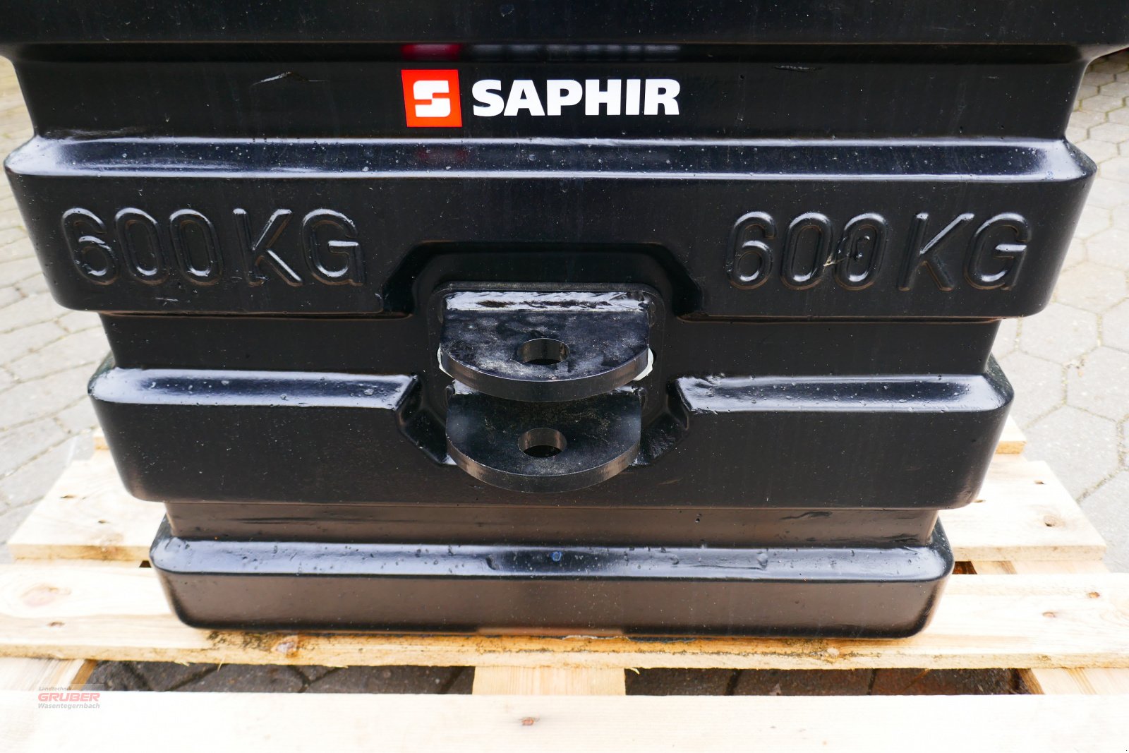 Frontgewicht des Typs Saphir Stahlbetongewicht Standard 600 kg, Neumaschine in Dorfen (Bild 5)