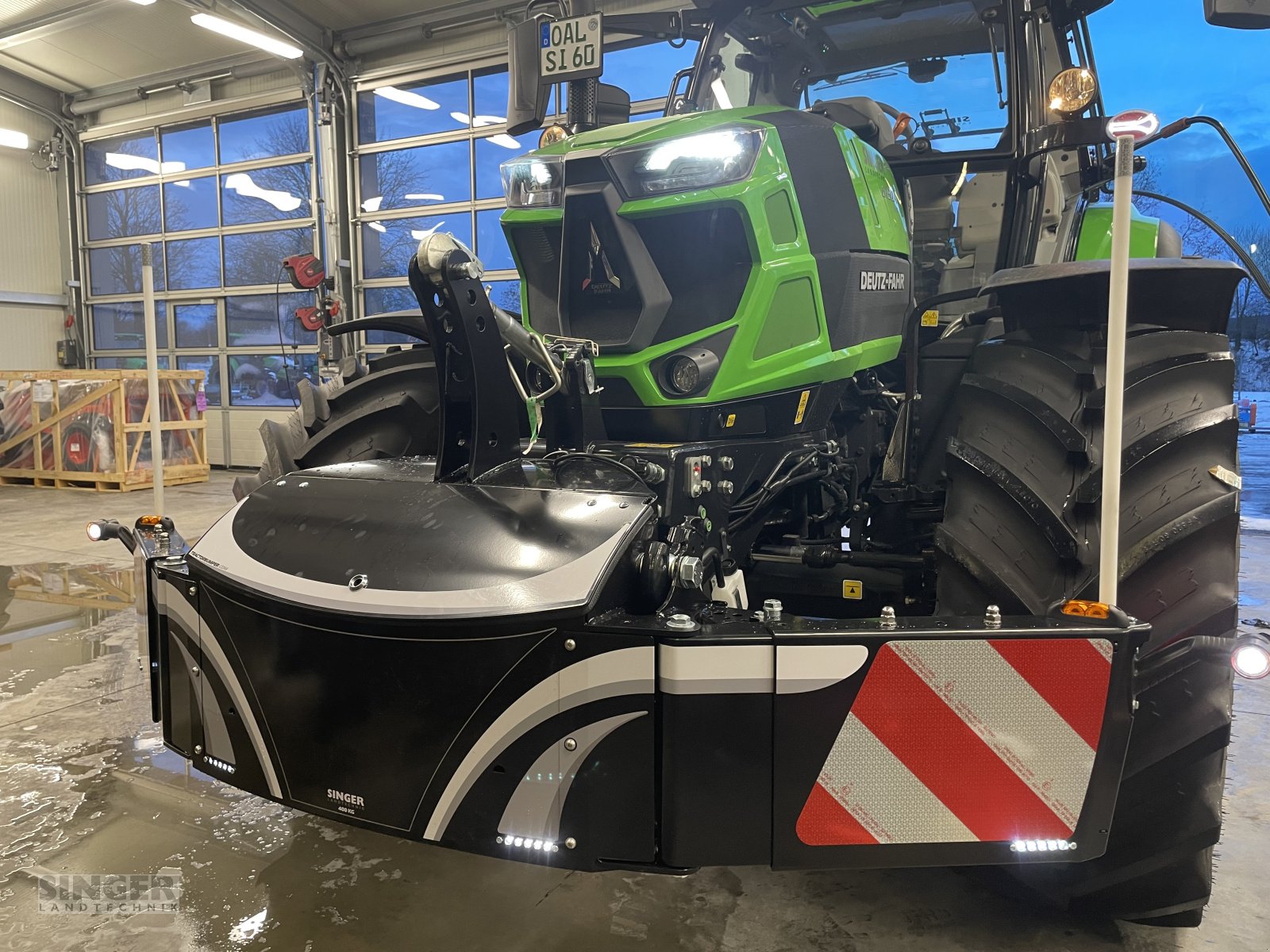 Frontgewicht des Typs Singer Bumper, Neumaschine in Ebenhofen (Bild 2)