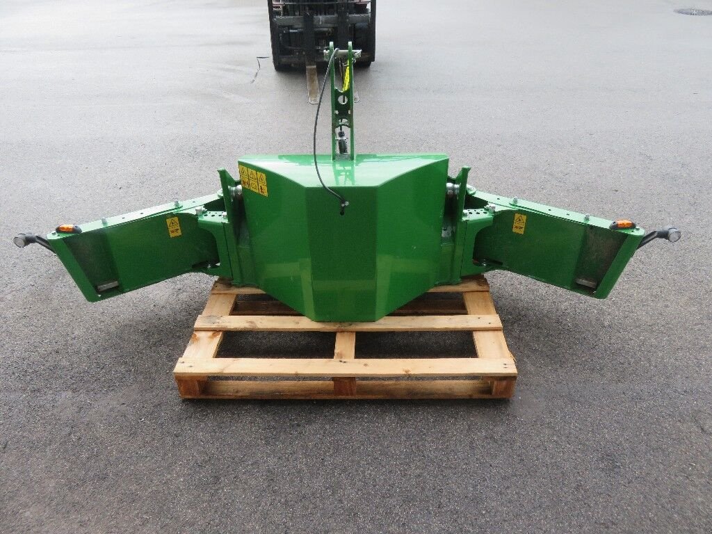 Frontgewicht типа Sonstige 1000KG, Neumaschine в Redlham (Фотография 7)