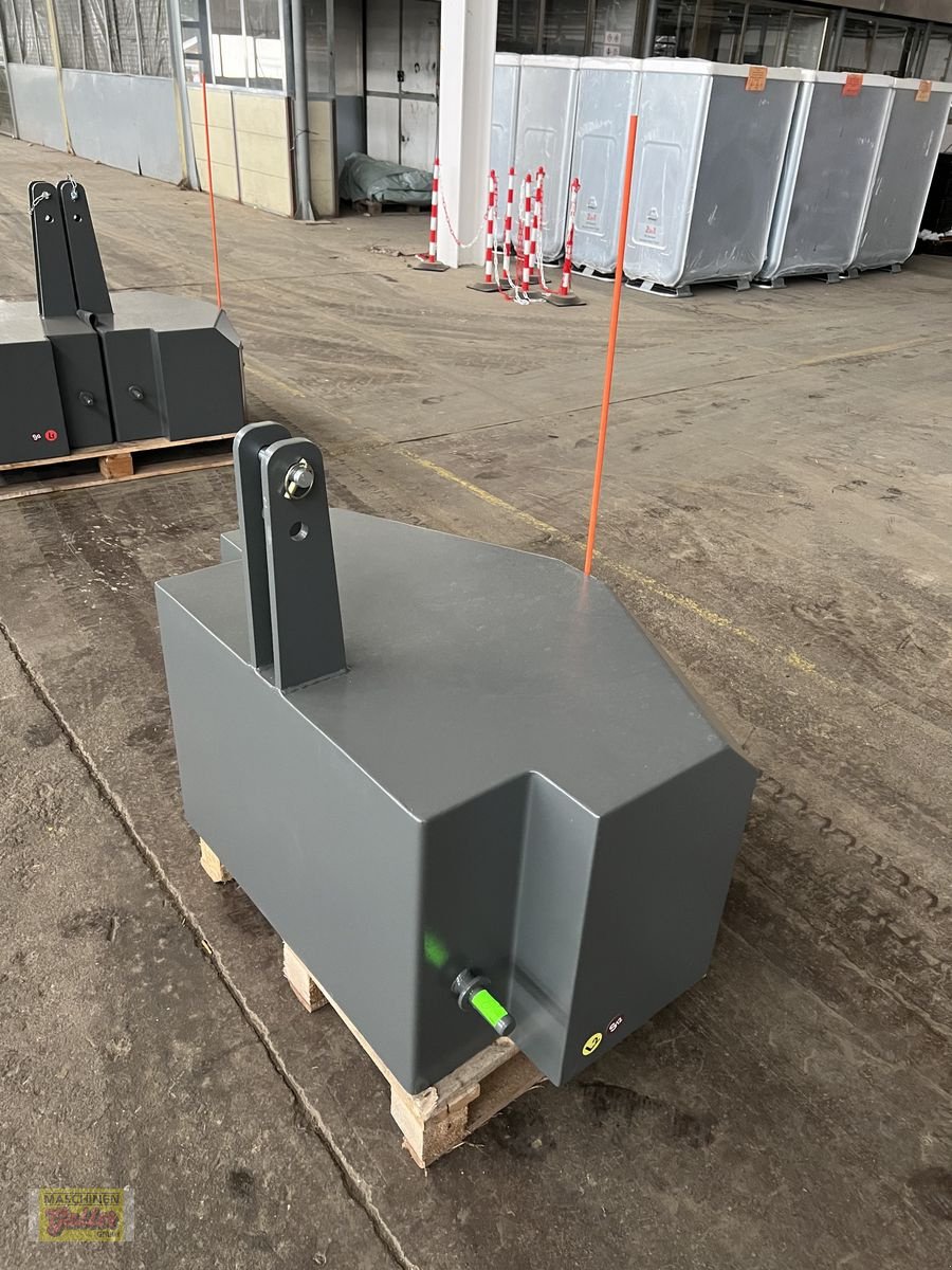 Frontgewicht des Typs Sonstige 800 KG Kat 2, Neumaschine in Kötschach (Bild 5)