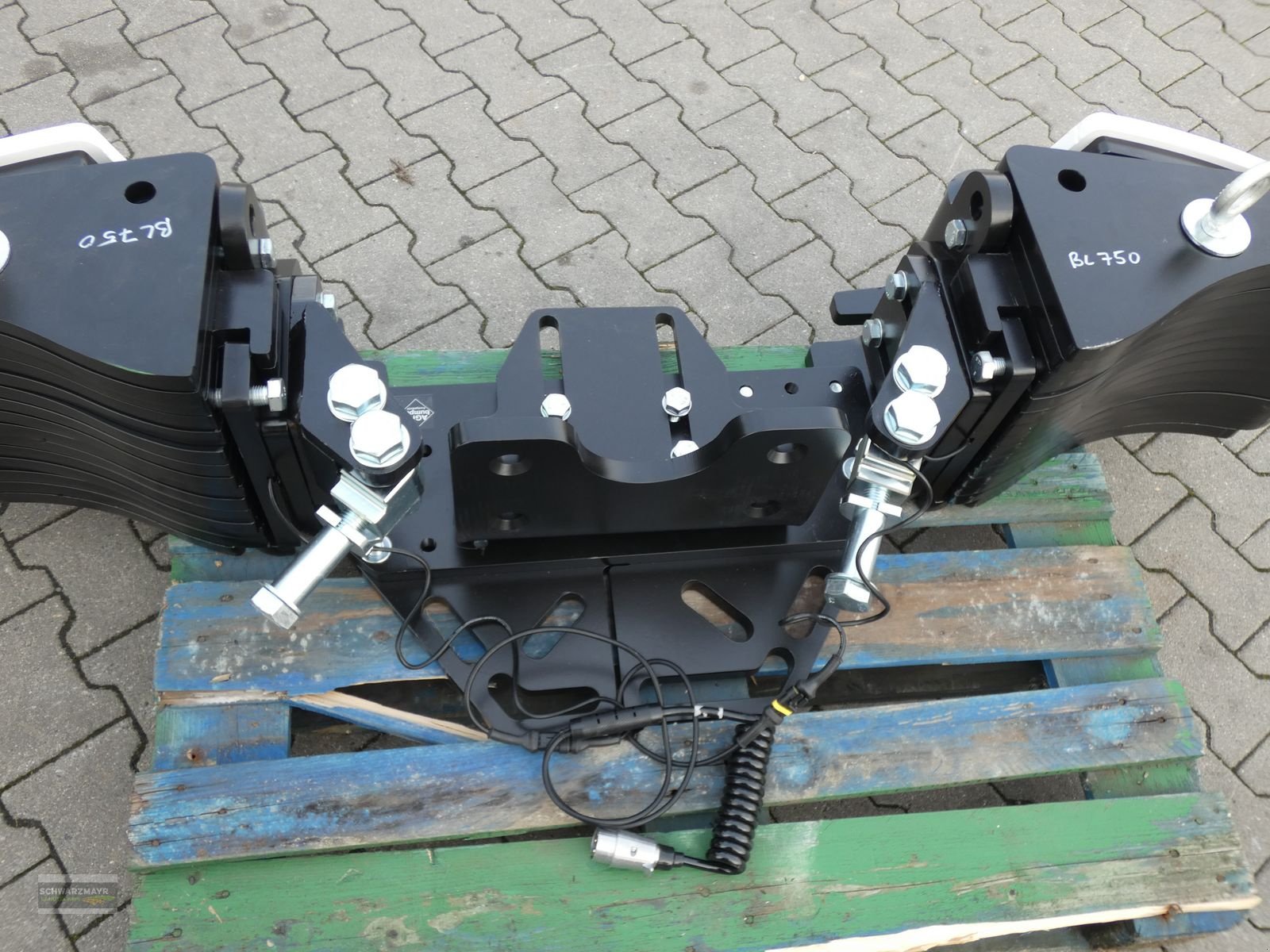 Frontgewicht a típus Sonstige Base-Line 750, Neumaschine ekkor: Gampern (Kép 5)