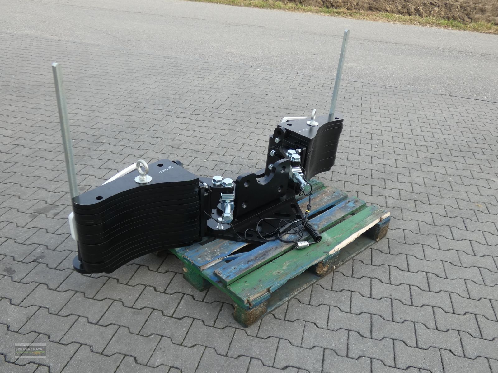 Frontgewicht a típus Sonstige Base-Line 750, Neumaschine ekkor: Gampern (Kép 3)