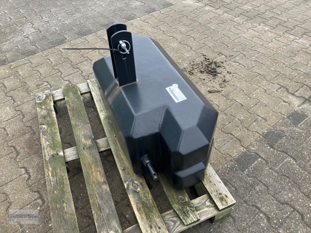 Frontgewicht des Typs Sonstige BETON BALLASTGEWICHT, Neumaschine in Aurich (Bild 4)