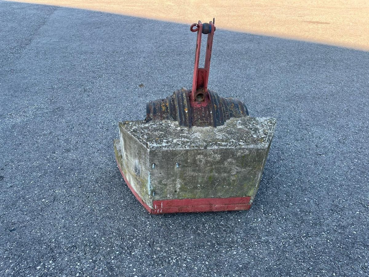 Frontgewicht des Typs Sonstige Betongewicht 1860 kg, Gebrauchtmaschine in NATTERNBACH (Bild 5)