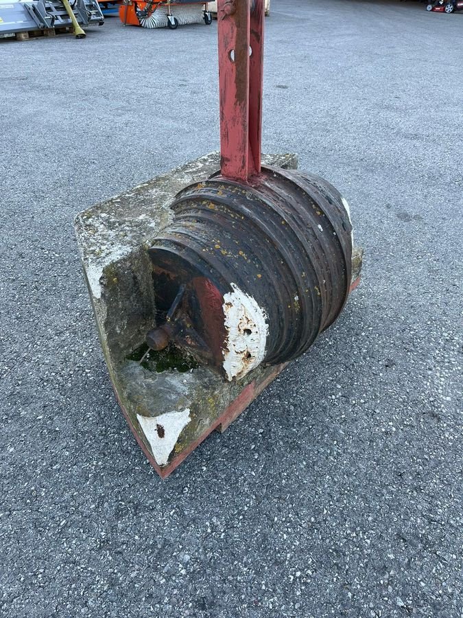 Frontgewicht des Typs Sonstige Betongewicht 1860 kg, Gebrauchtmaschine in NATTERNBACH (Bild 3)