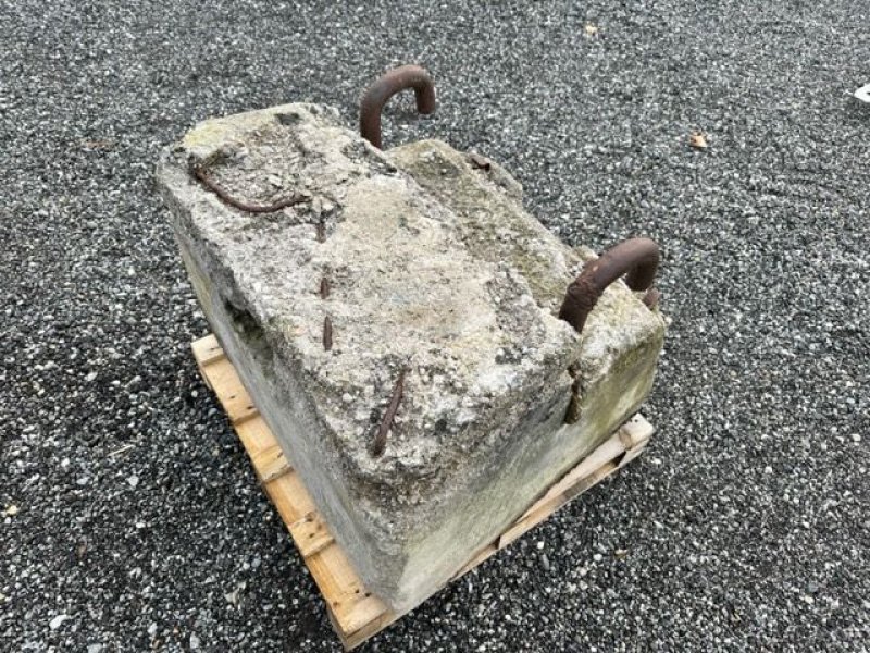 Frontgewicht des Typs Sonstige Betongewicht 250 und 300kg, gebraucht, Gebrauchtmaschine in Tamsweg (Bild 16)