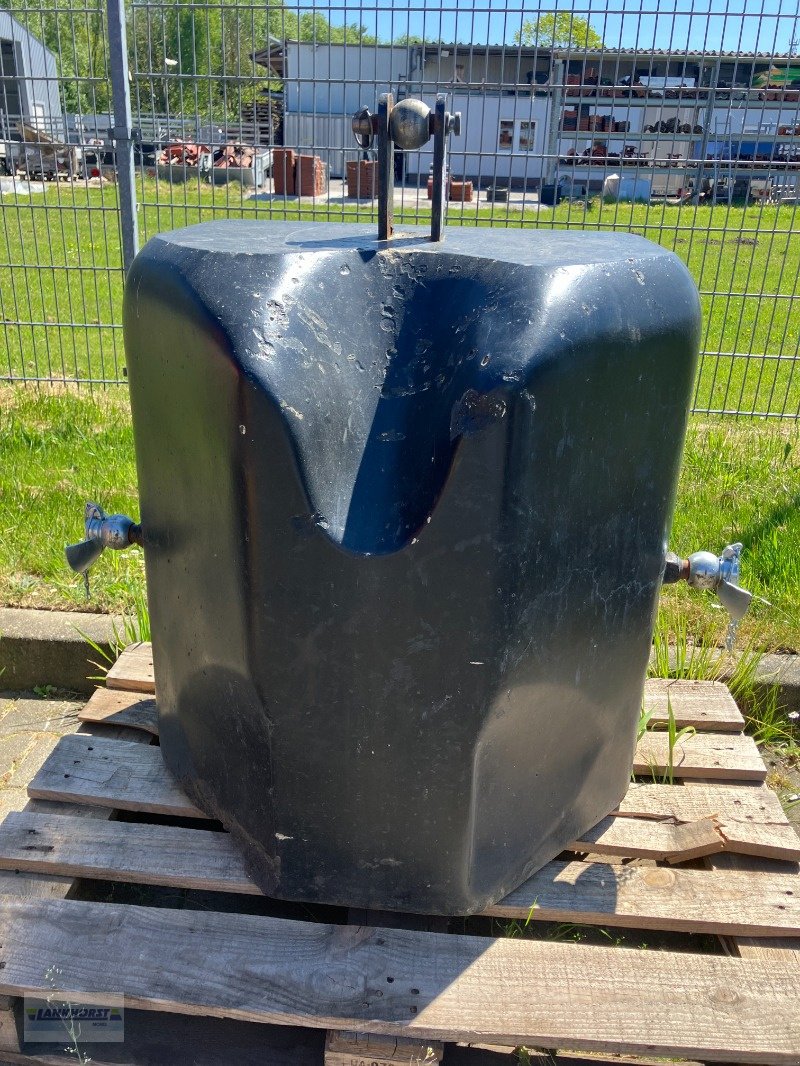 Frontgewicht des Typs Sonstige BETONGEWICHT 800 KG, Gebrauchtmaschine in Jever (Bild 2)
