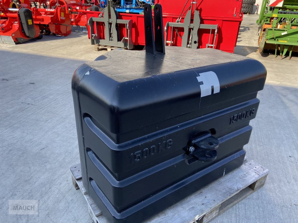 Frontgewicht des Typs Sonstige Betongewicht BBP 1500kg, Neumaschine in Burgkirchen (Bild 1)