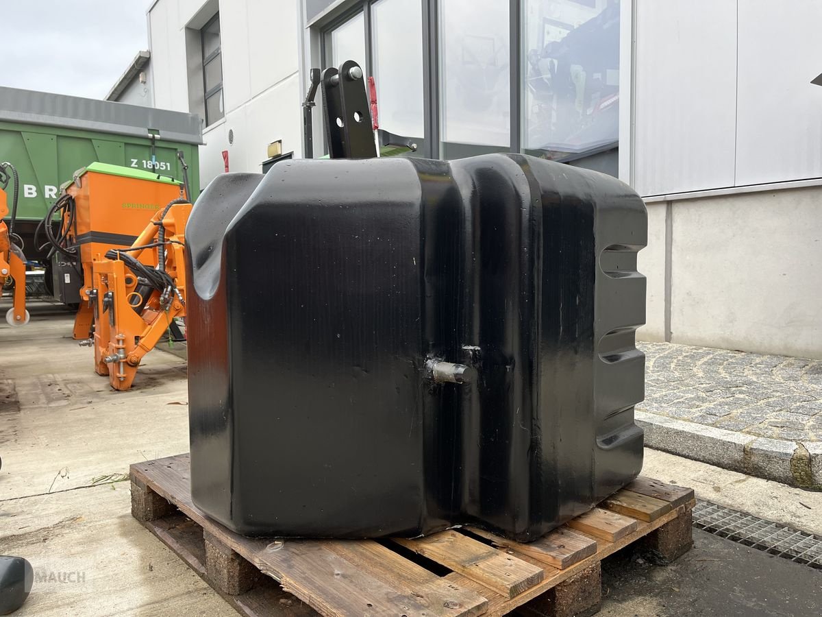 Frontgewicht des Typs Sonstige Betongewicht BBP 1700kg, Neumaschine in Burgkirchen (Bild 4)