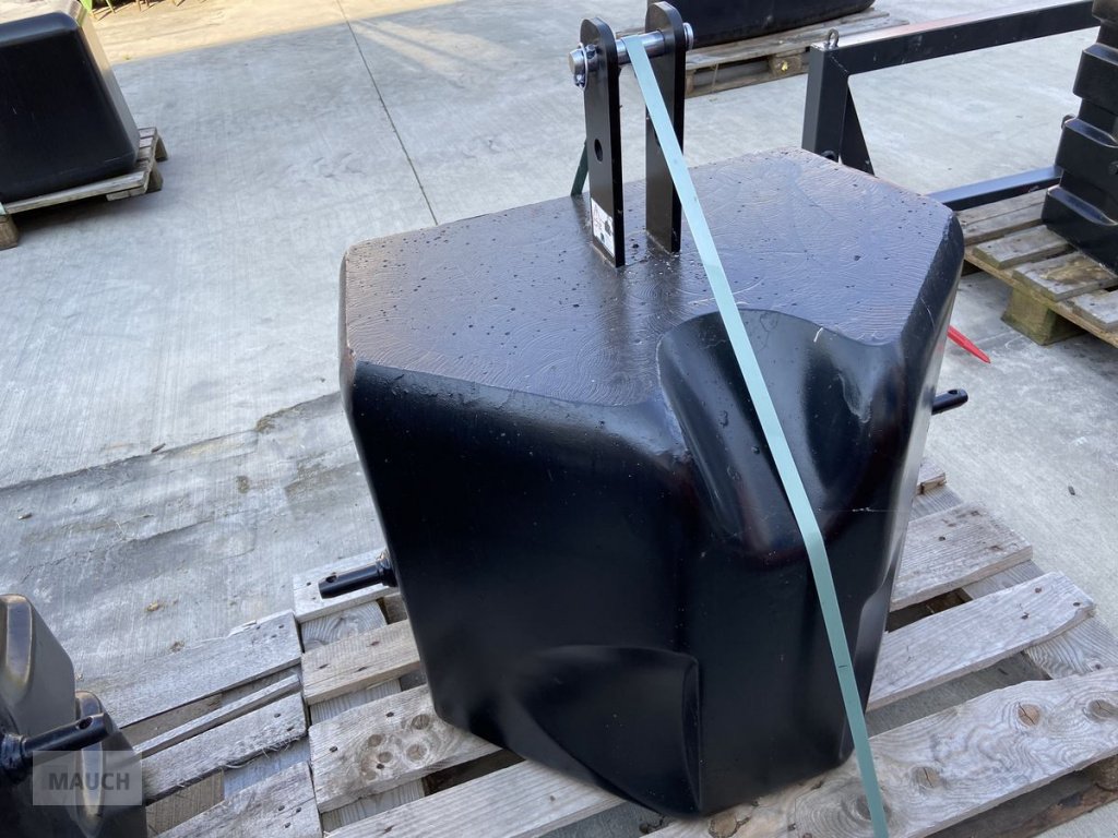 Frontgewicht des Typs Sonstige Betongewicht BBP 600kg, Neumaschine in Burgkirchen (Bild 3)