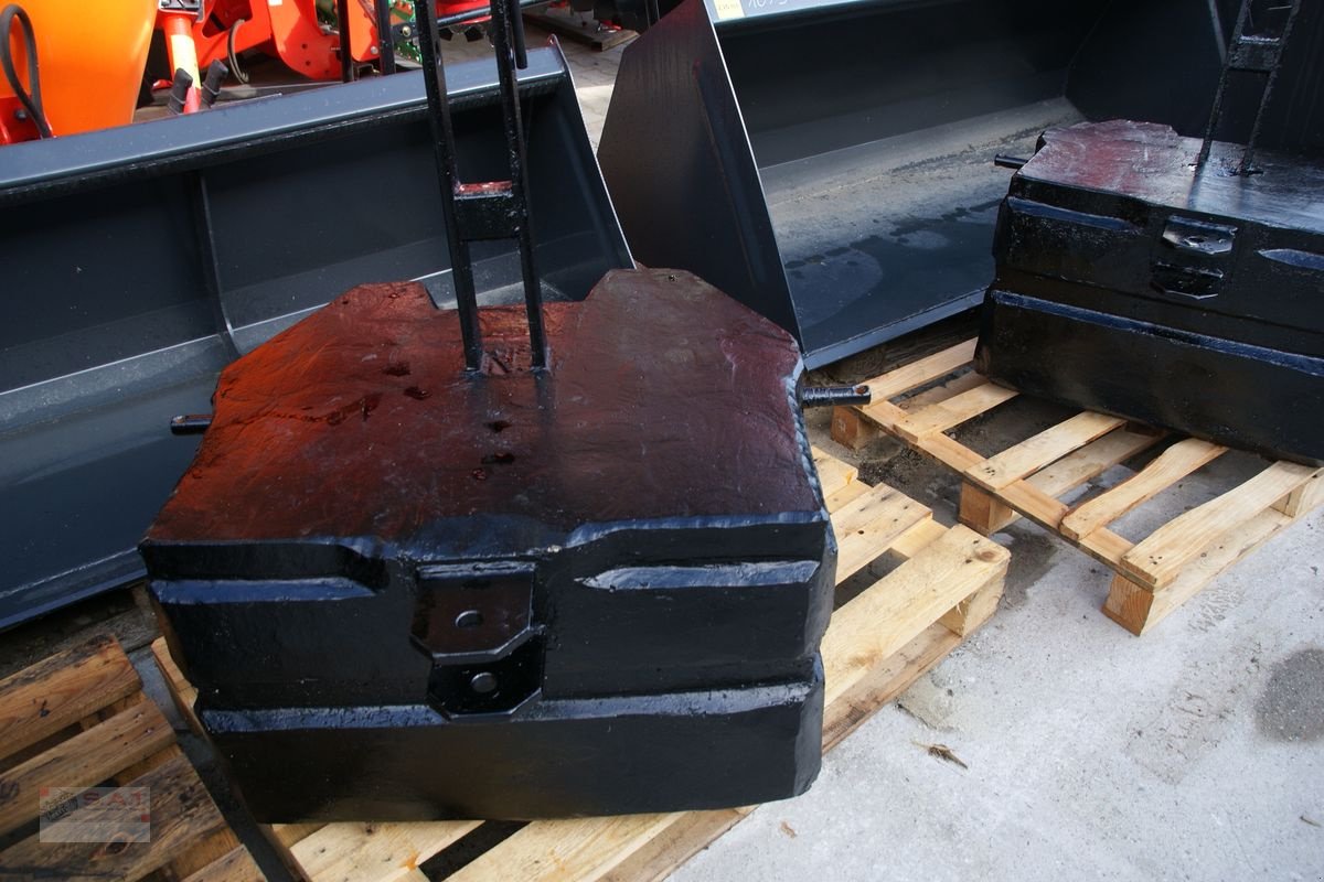 Frontgewicht des Typs Sonstige Betongewichte, Gebrauchtmaschine in Eberschwang (Bild 4)
