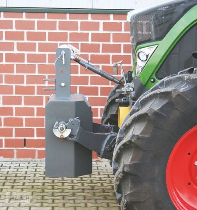 Frontgewicht of the type Sonstige Bressel & Lade Frontgewicht S, Neumaschine in Burgkirchen (Picture 11)