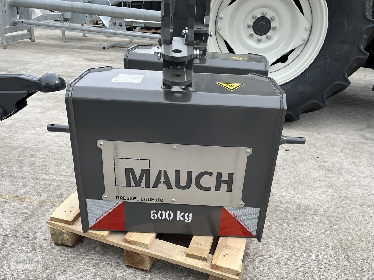 Frontgewicht of the type Sonstige Bressel & Lade Frontgewicht S, Neumaschine in Burgkirchen (Picture 1)