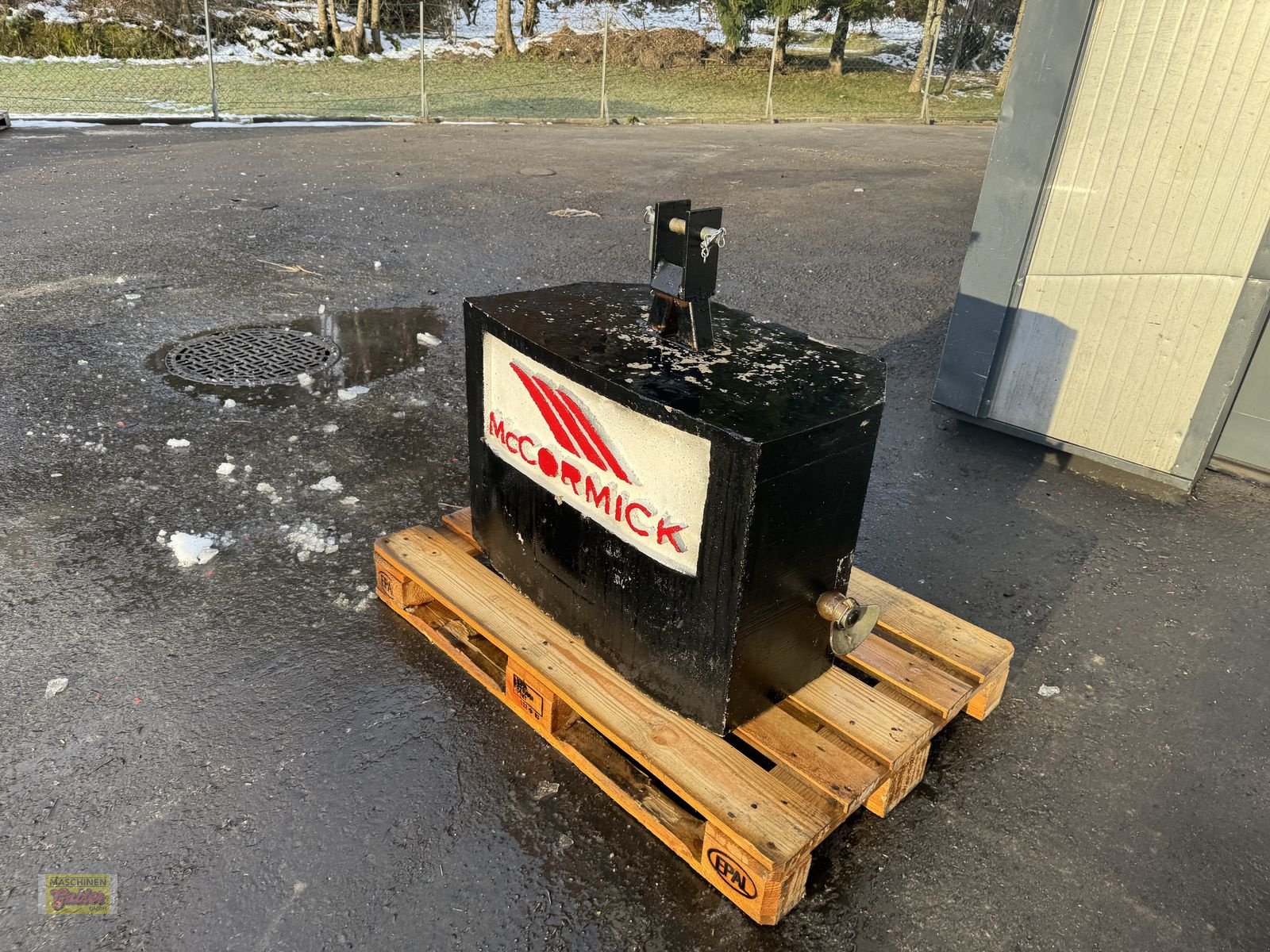 Frontgewicht of the type Sonstige Eigenbau McCormick Betongewicht 500kg, Gebrauchtmaschine in Kötschach (Picture 1)