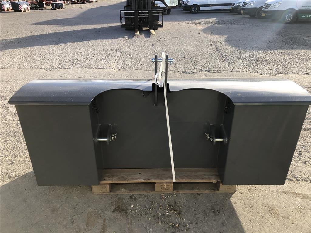 Frontgewicht Türe ait Sonstige Fendt USV Special 1800kg Frontvægt, Gebrauchtmaschine içinde Rødekro (resim 3)