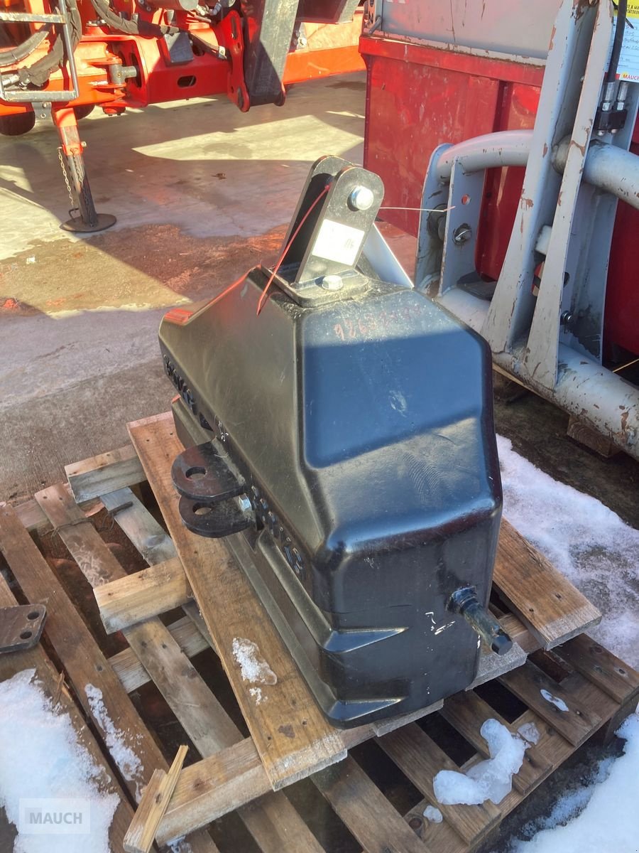 Frontgewicht типа Sonstige Frongewicht 300kg, Gebrauchtmaschine в Burgkirchen (Фотография 4)