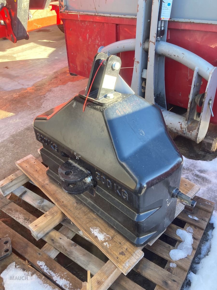 Frontgewicht типа Sonstige Frongewicht 300kg, Gebrauchtmaschine в Burgkirchen (Фотография 2)