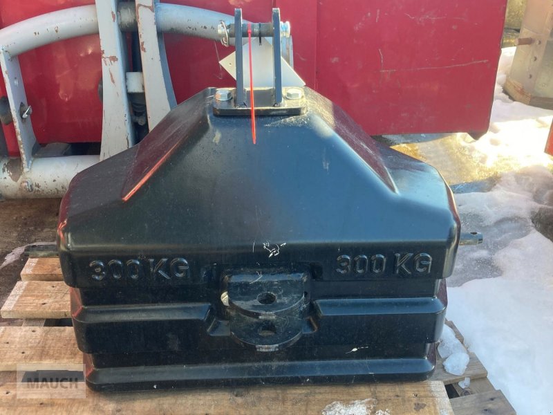 Frontgewicht типа Sonstige Frongewicht 300kg, Gebrauchtmaschine в Burgkirchen