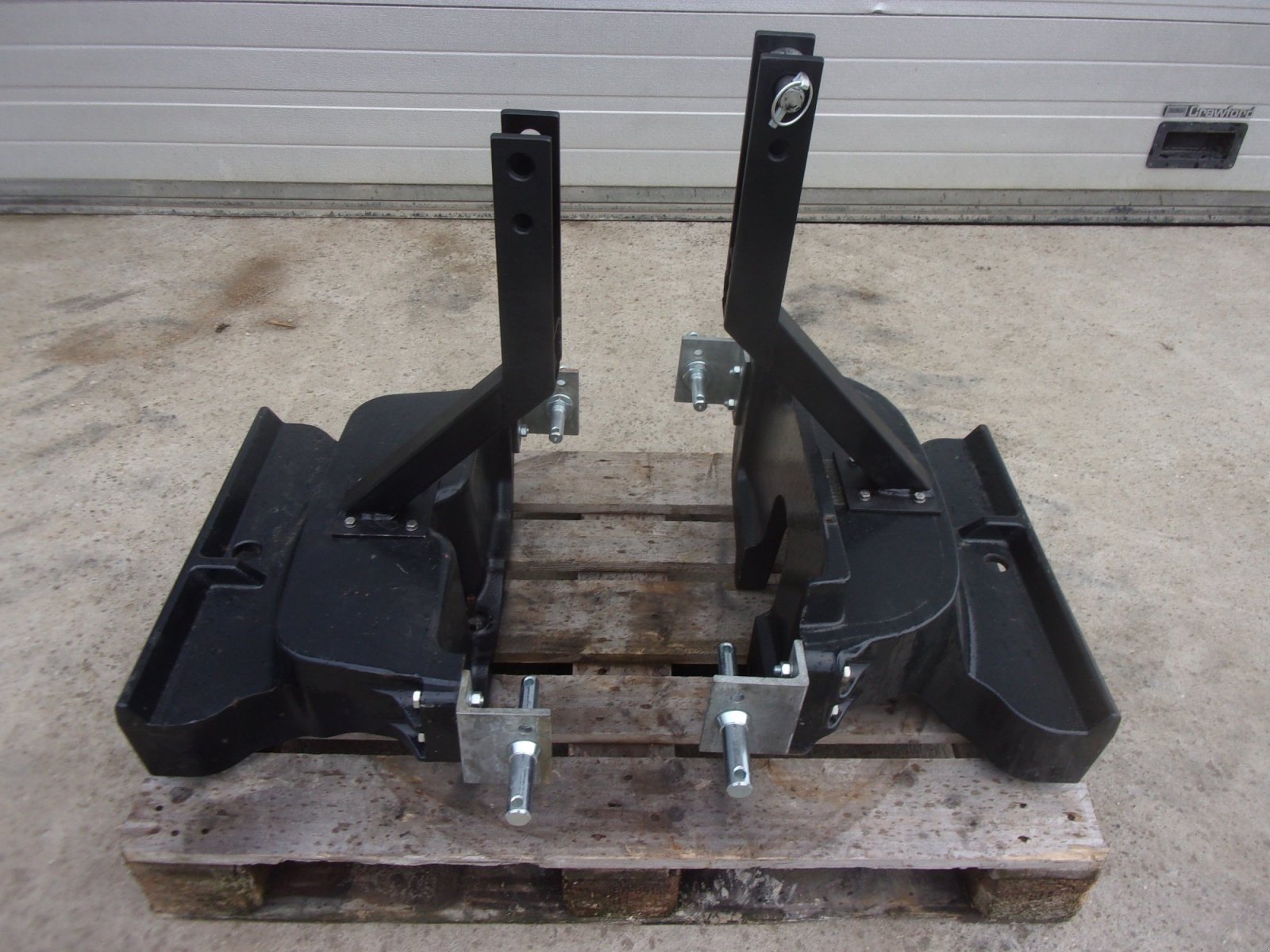 Frontgewicht of the type Sonstige Front- Heckgewicht 120 kg für Kleintraktoren Gegengewicht, Neumaschine in Daiting (Picture 1)