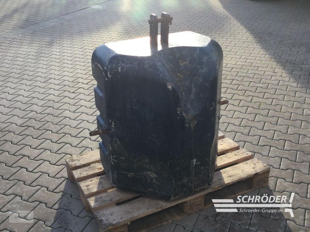 Frontgewicht des Typs Sonstige FRONTGEWICHT 1000 KG, Gebrauchtmaschine in Scharrel (Bild 4)