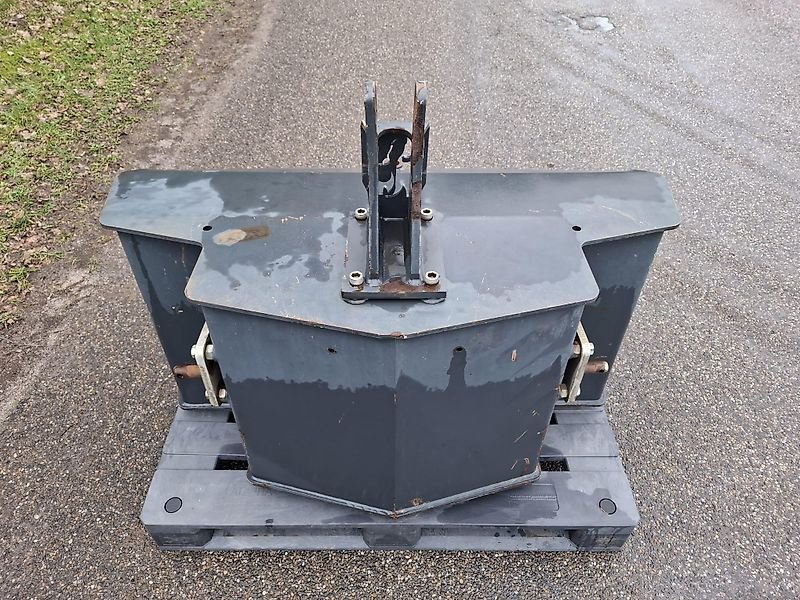 Frontgewicht del tipo Sonstige Frontgewicht 1500 kg, Gebrauchtmaschine In Itterbeck (Immagine 5)