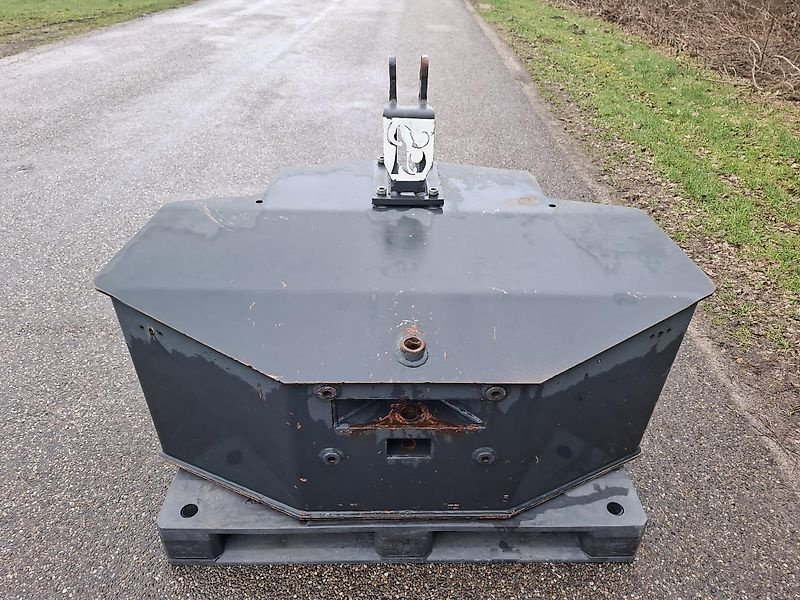 Frontgewicht des Typs Sonstige Frontgewicht 1500 kg, Gebrauchtmaschine in Itterbeck (Bild 1)