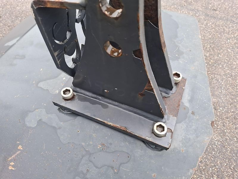 Frontgewicht del tipo Sonstige Frontgewicht 1500 kg, Gebrauchtmaschine In Itterbeck (Immagine 11)