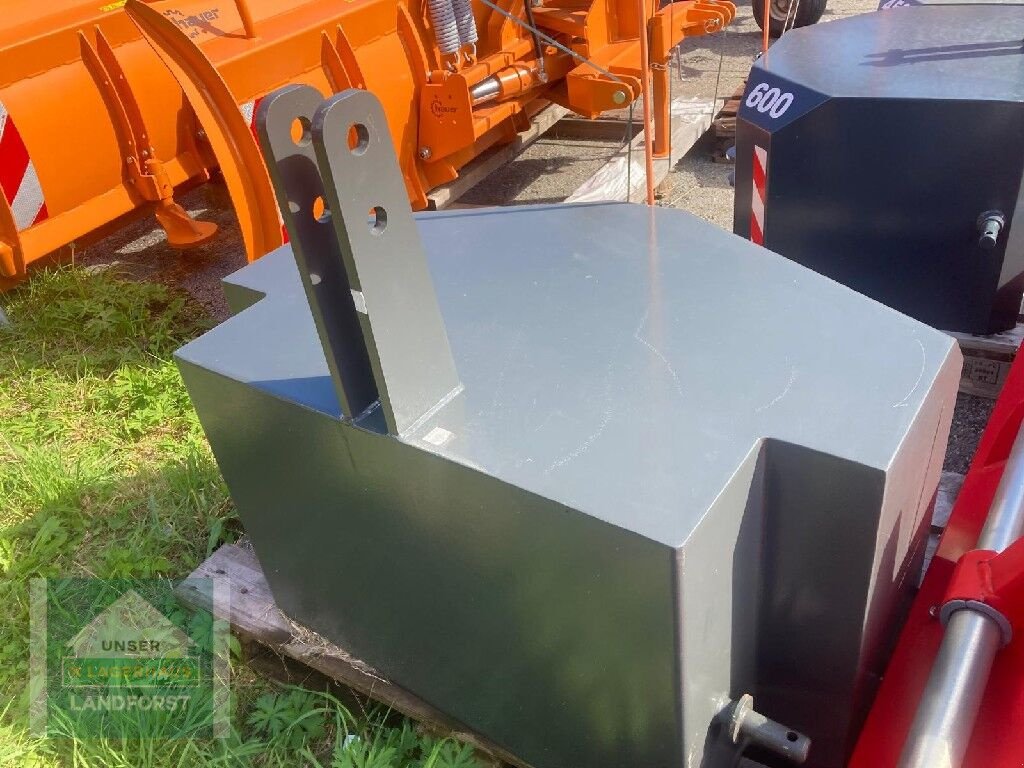 Frontgewicht of the type Sonstige Frontgewicht 800, Neumaschine in Murau (Picture 2)