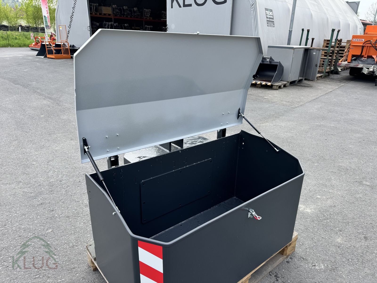 Frontgewicht типа Sonstige Frontgewicht BOX Transportkiste, Neumaschine в Pirching am Traubenberg (Фотография 28)