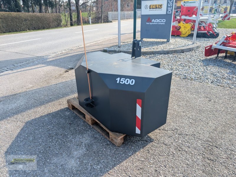 Frontgewicht типа Sonstige Frontgewicht NG 1500, Neumaschine в Senftenbach