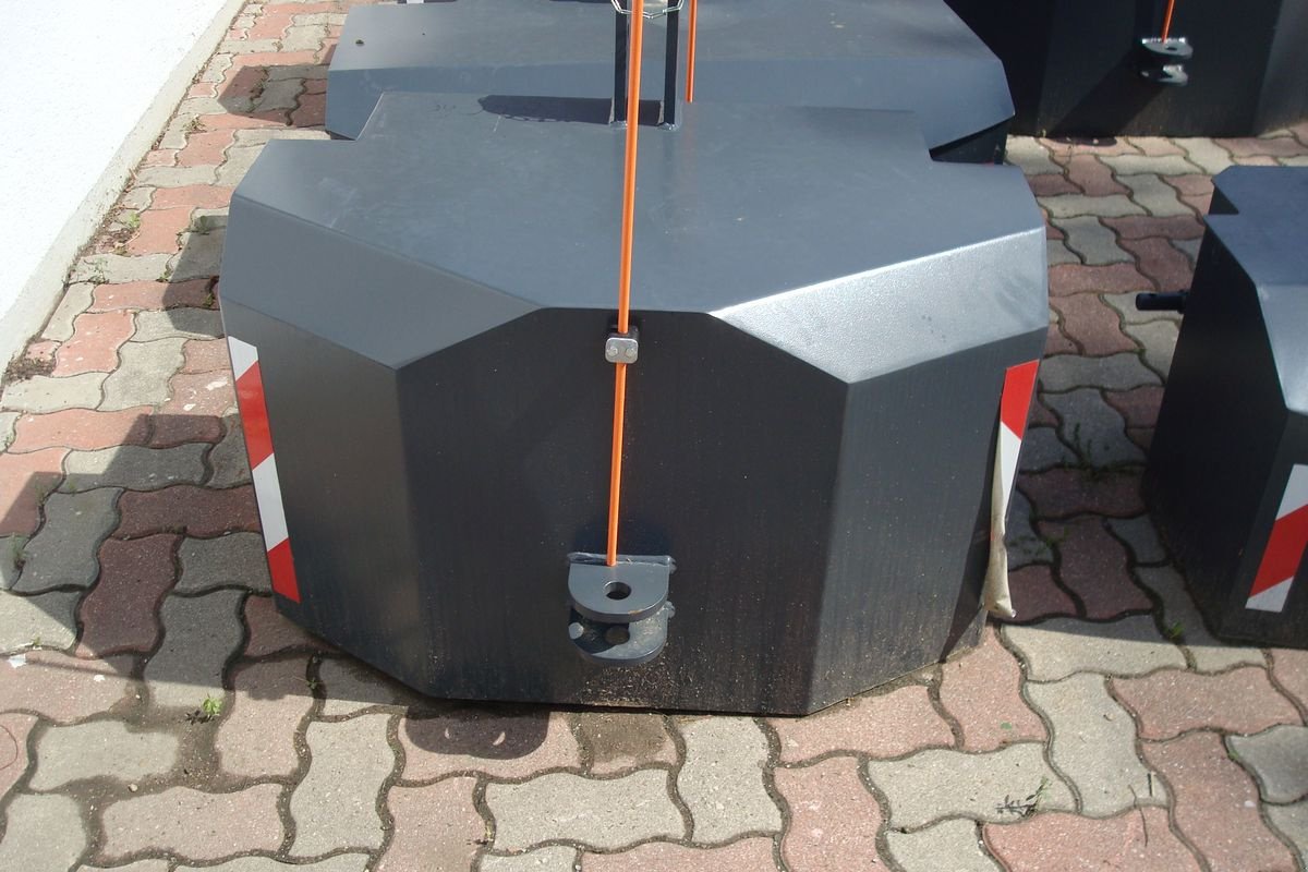 Frontgewicht typu Sonstige Frontgewicht verschiedene Größen ab 450 kg, Neumaschine v Judenburg (Obrázek 5)