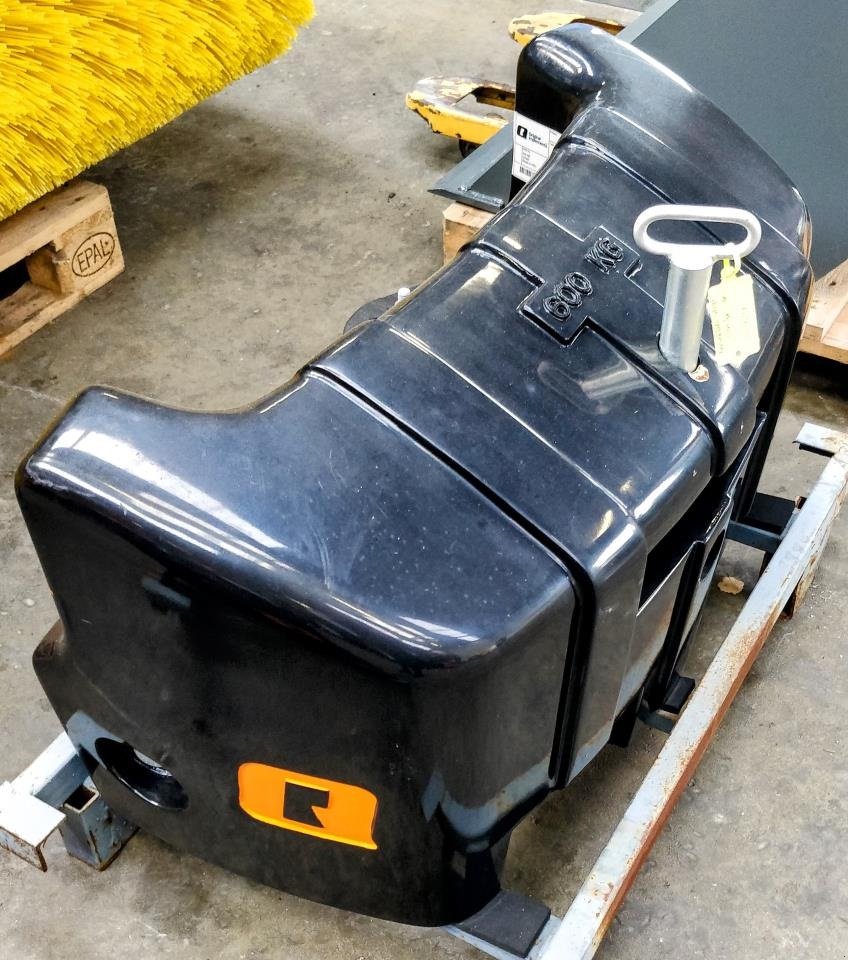 Frontgewicht tip Sonstige FRONTKLODS 600 KG, Gebrauchtmaschine in Give (Poză 1)