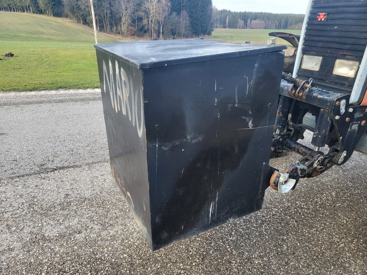 Frontgewicht от тип Sonstige Gewicht, Frontgewicht,, Gebrauchtmaschine в NATTERNBACH (Снимка 1)