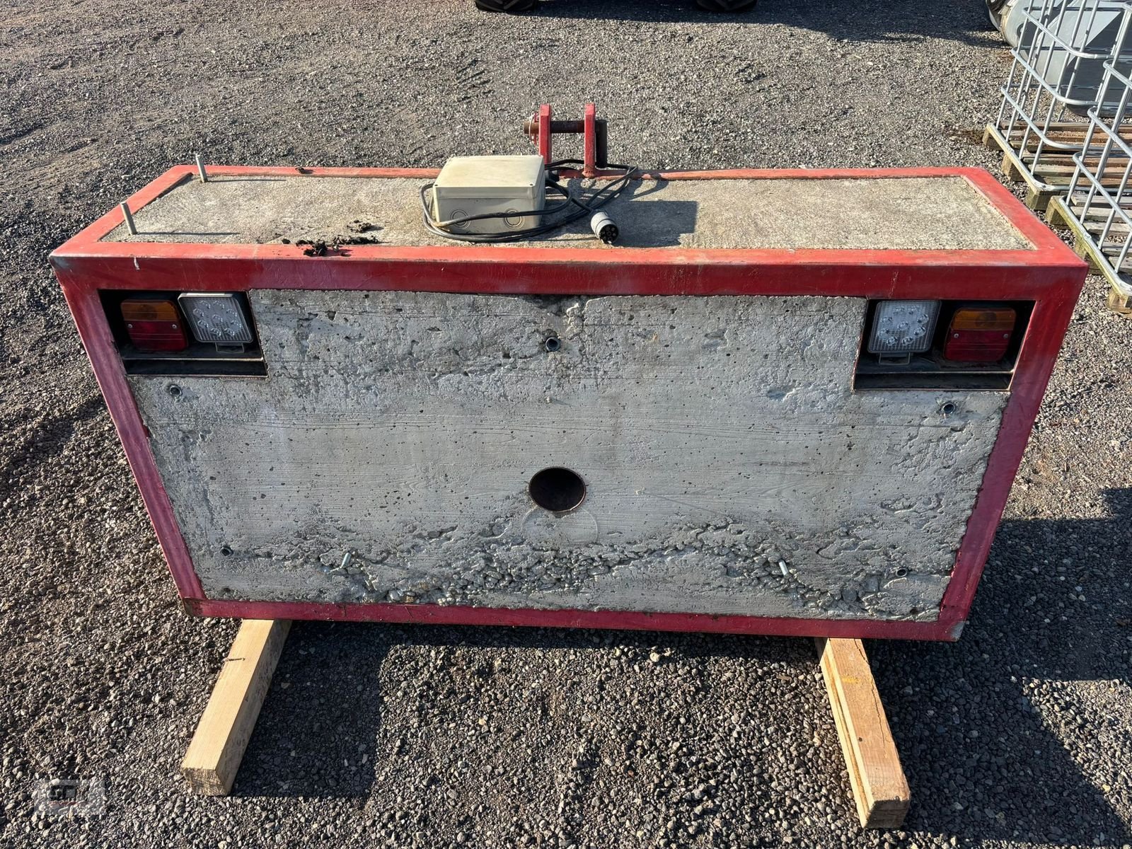 Frontgewicht типа Sonstige Heckgewicht Eigenbau 1700 KG, Gebrauchtmaschine в St. Marein (Фотография 3)