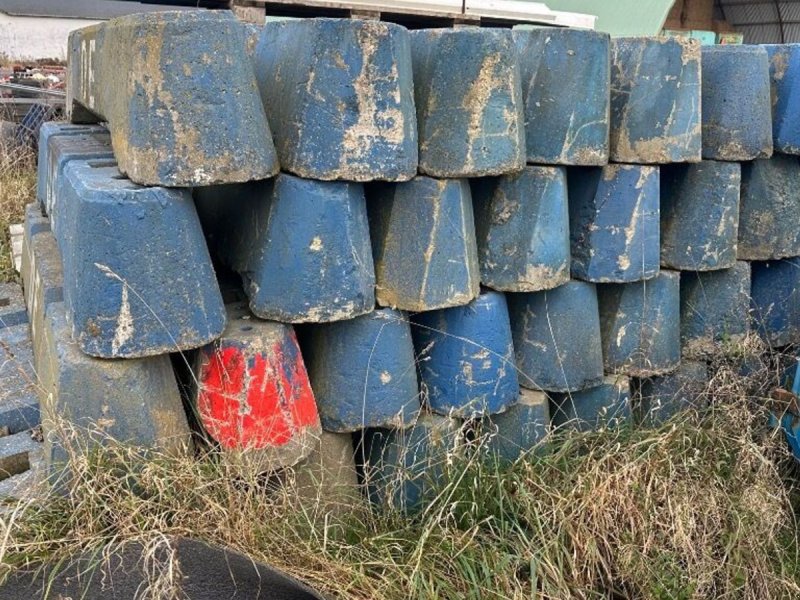 Frontgewicht от тип Sonstige klodser 25 stk, Gebrauchtmaschine в Rødovre (Снимка 1)