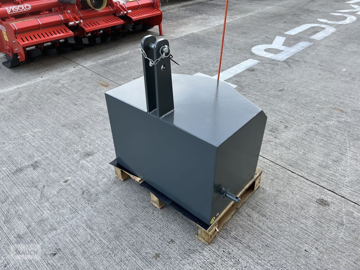 Frontgewicht des Typs Sonstige Mauch Frontgewicht 600kg, Vorführmaschine in Burgkirchen (Bild 5)