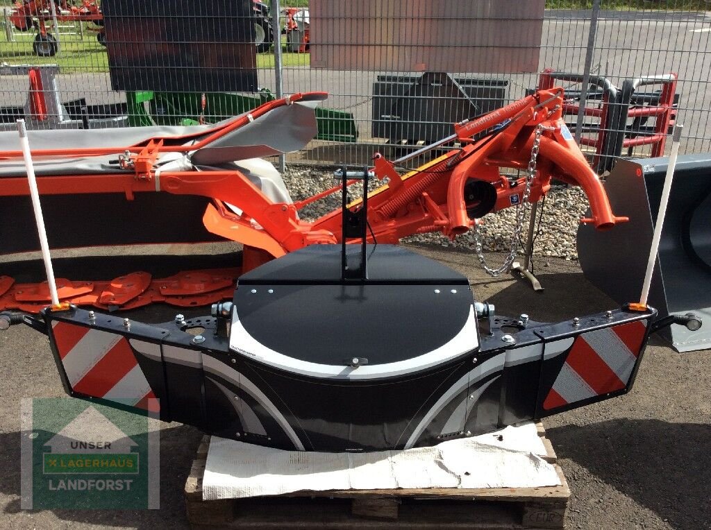 Frontgewicht of the type Sonstige PREMIUM Unterfahrschutz, Neumaschine in Kobenz bei Knittelfeld (Picture 1)