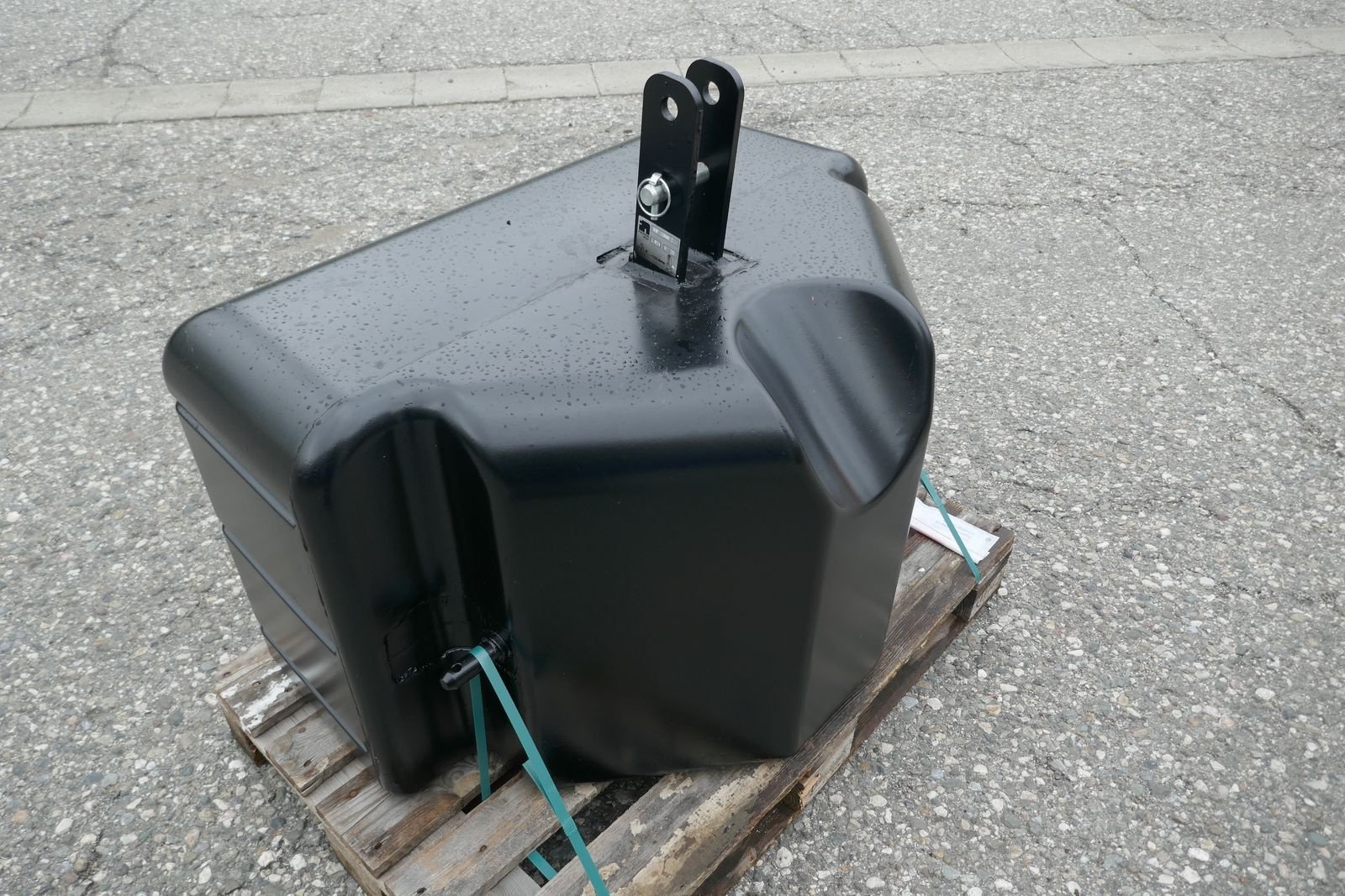 Frontgewicht des Typs Sonstige Stahlbetongewicht 1200 kg, Gebrauchtmaschine in Villach (Bild 3)