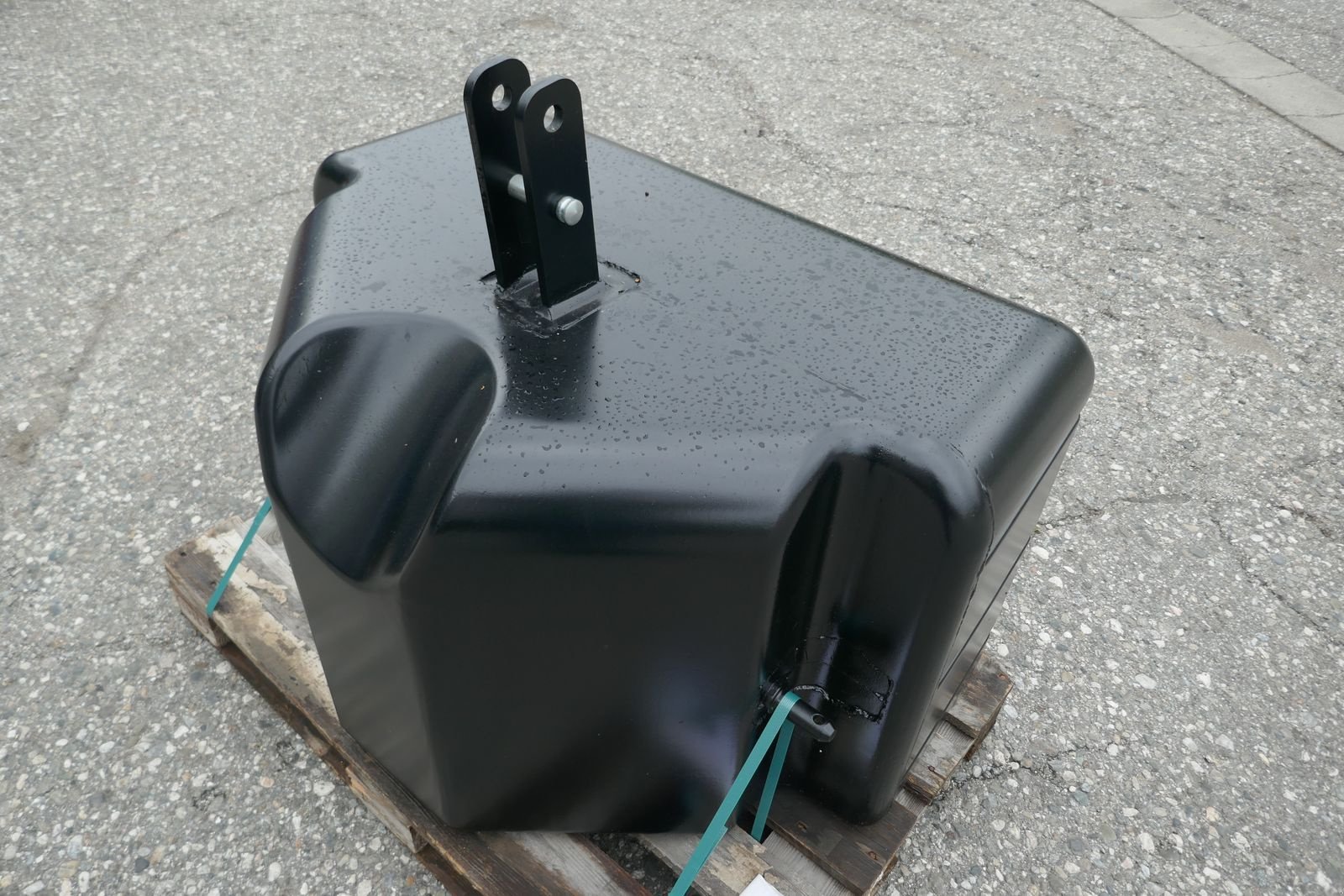 Frontgewicht des Typs Sonstige Stahlbetongewicht 1200 kg, Gebrauchtmaschine in Villach (Bild 2)