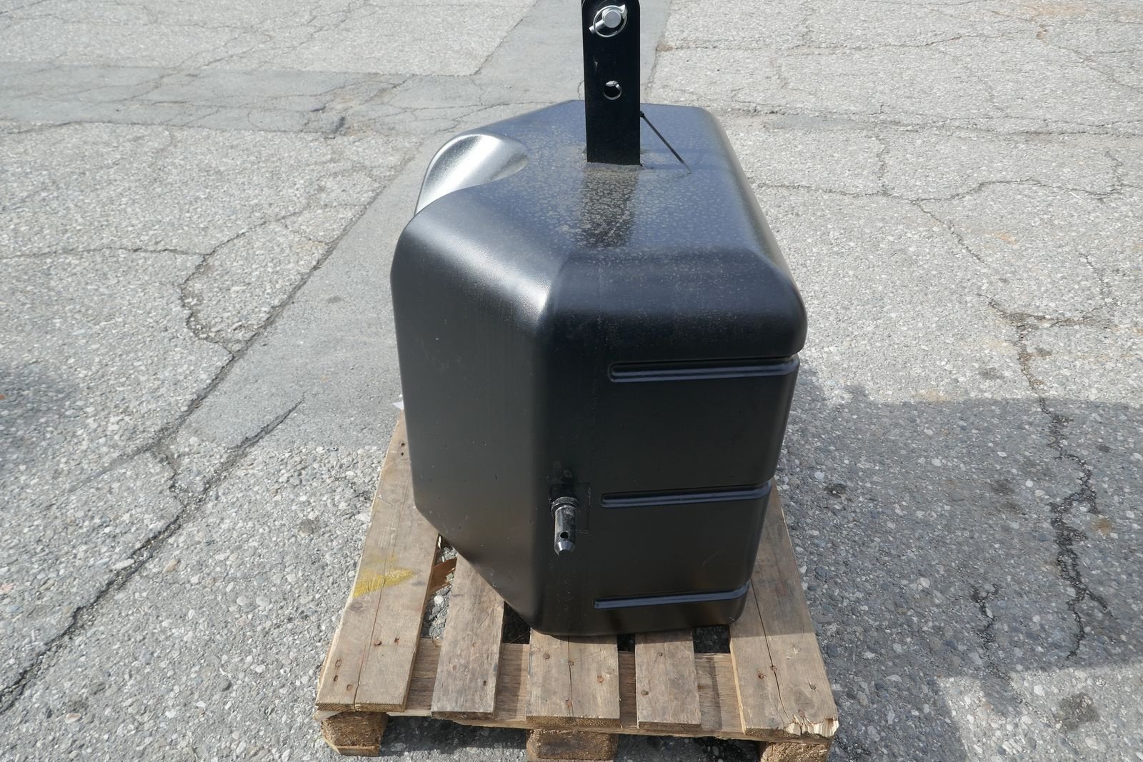 Frontgewicht typu Sonstige Stahlbetongewicht 600, Gebrauchtmaschine v Villach (Obrázek 3)