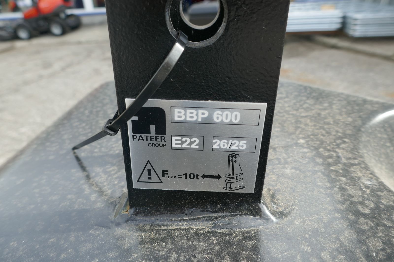 Frontgewicht typu Sonstige Stahlbetongewicht 600, Gebrauchtmaschine v Villach (Obrázek 6)