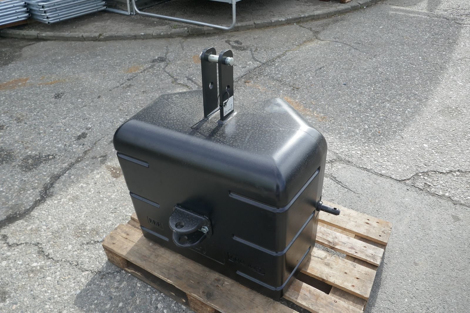 Frontgewicht typu Sonstige Stahlbetongewicht 600, Gebrauchtmaschine v Villach (Obrázek 7)