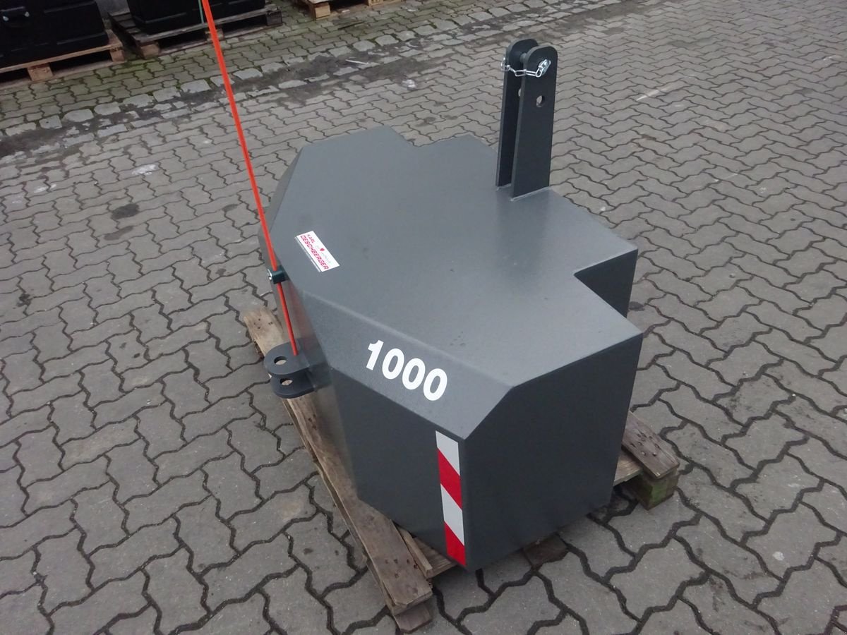 Frontgewicht des Typs Sonstige Stekro 1000 kg Betongewicht, Neumaschine in St. Marienkirchen (Bild 2)