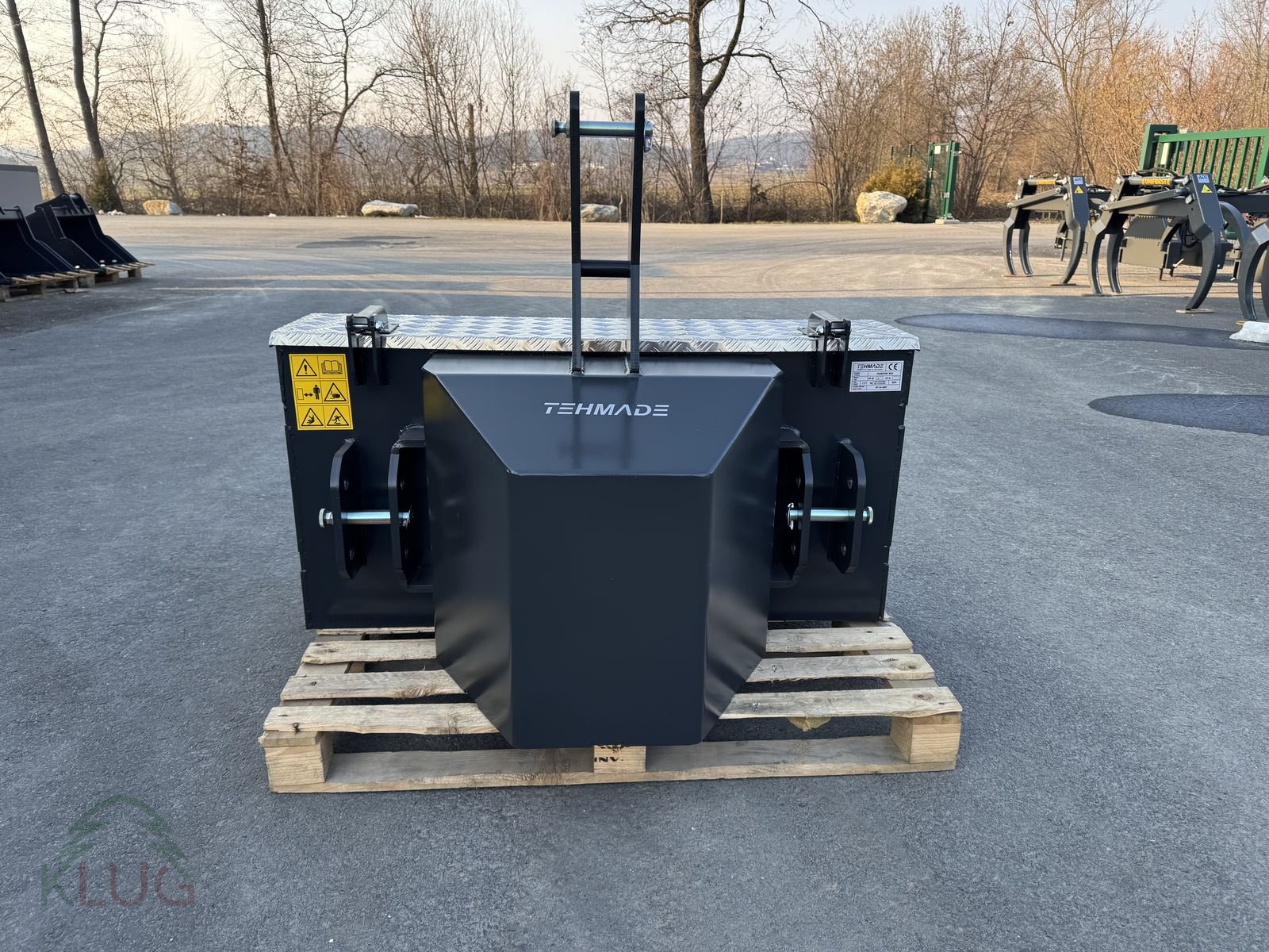 Frontgewicht des Typs Sonstige Transportbox mit integriertem Ballast, Neumaschine in Pirching am Traubenberg (Bild 21)